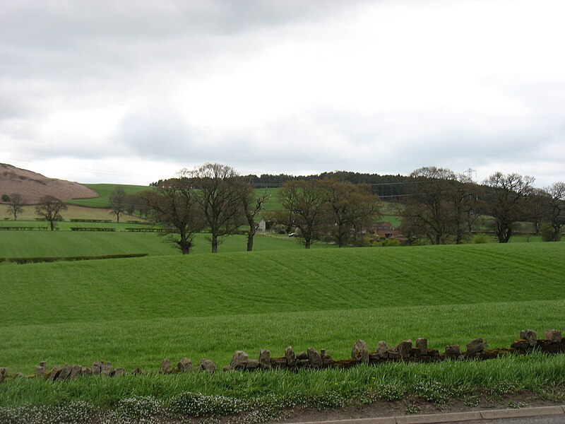 File:Farmland at West View - geograph.org.uk - 5778405.jpg