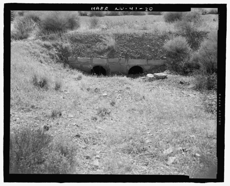 File:Feature 8, paired culvert north end to south - Victory Highway, One Mile Segment West of West Wendover and South of Interstate 80, West Wendover, Elko County, NV HAER NV-41-20.tif