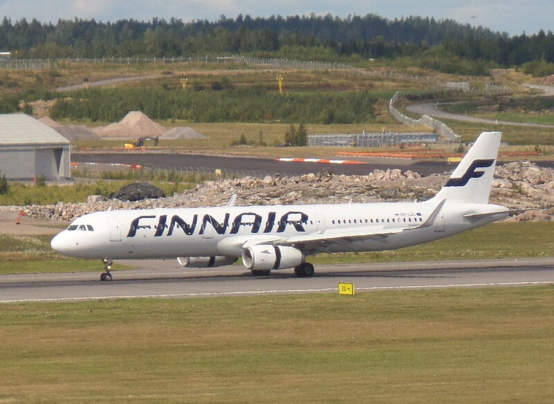 File:Finnair Airbus A321-231 OH-LZL at HEL 17AUG2014.JPG