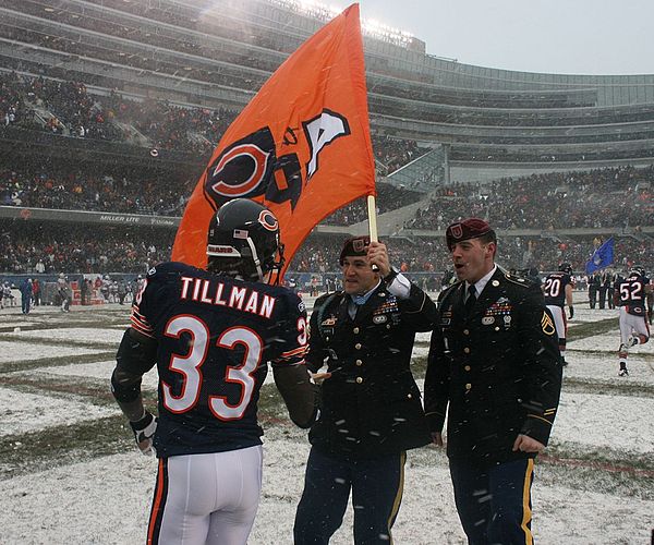 Tillman with Medal of Honor recipient Salvatore Giunta in 2010