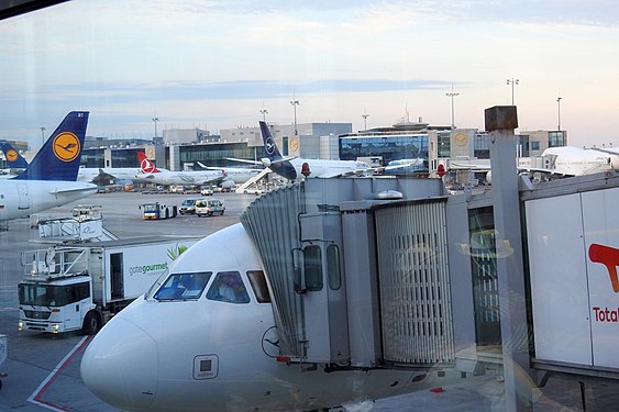 Flughafen Frankfurt Ladetätigkeit