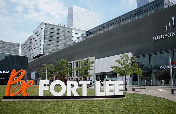 Image: Fort Lee Park Be Fort Lee Sign