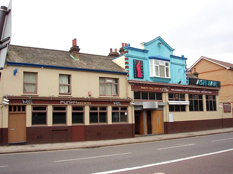 File:Funky Browns Ash Bar, West Hendon, NW9 (2554947824).jpg