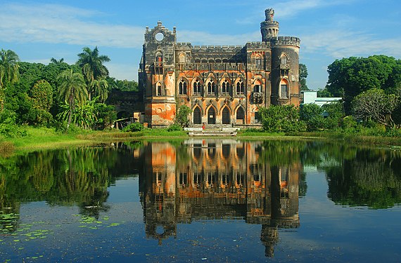 Gaine Castle, Dhanyakuria, West Bengal Photographer: Amitabha Gupta