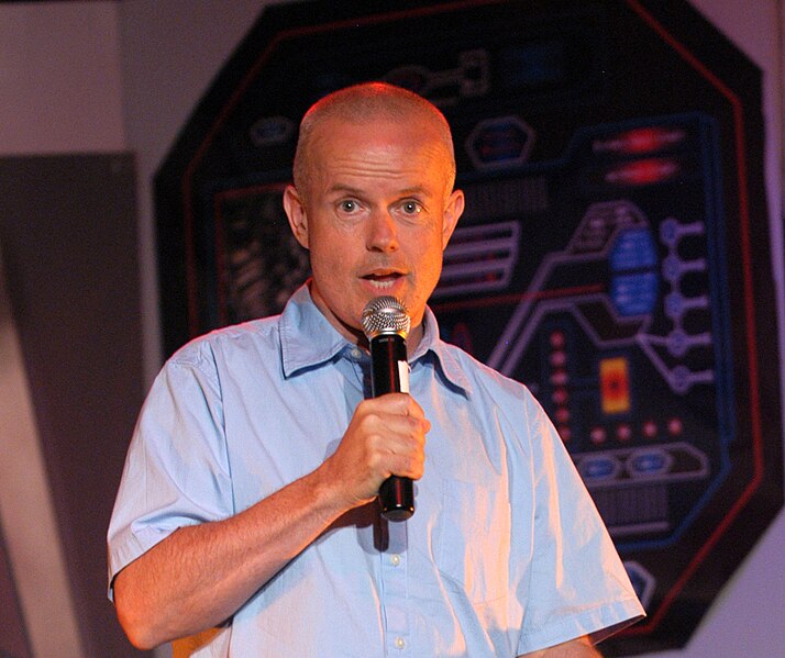 File:Gary Jones stargate cropped.jpg