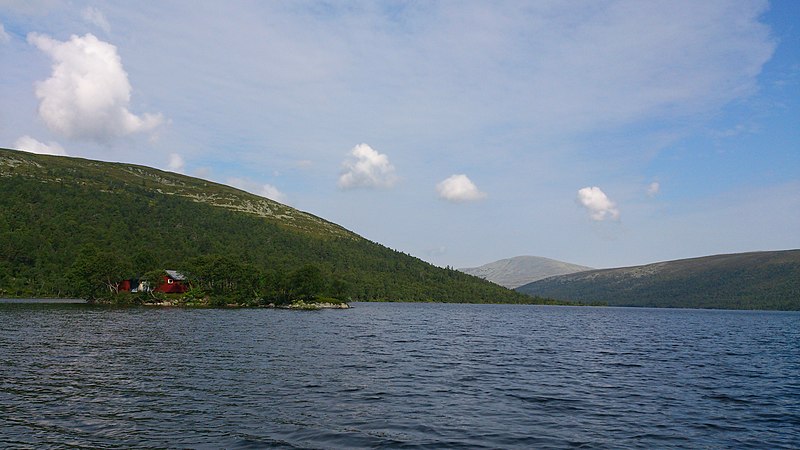 File:Grövelsjön.JPG