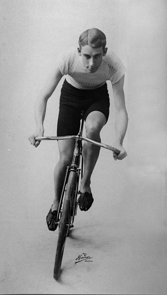 File:Harry Elkes bicycle racer.jpg