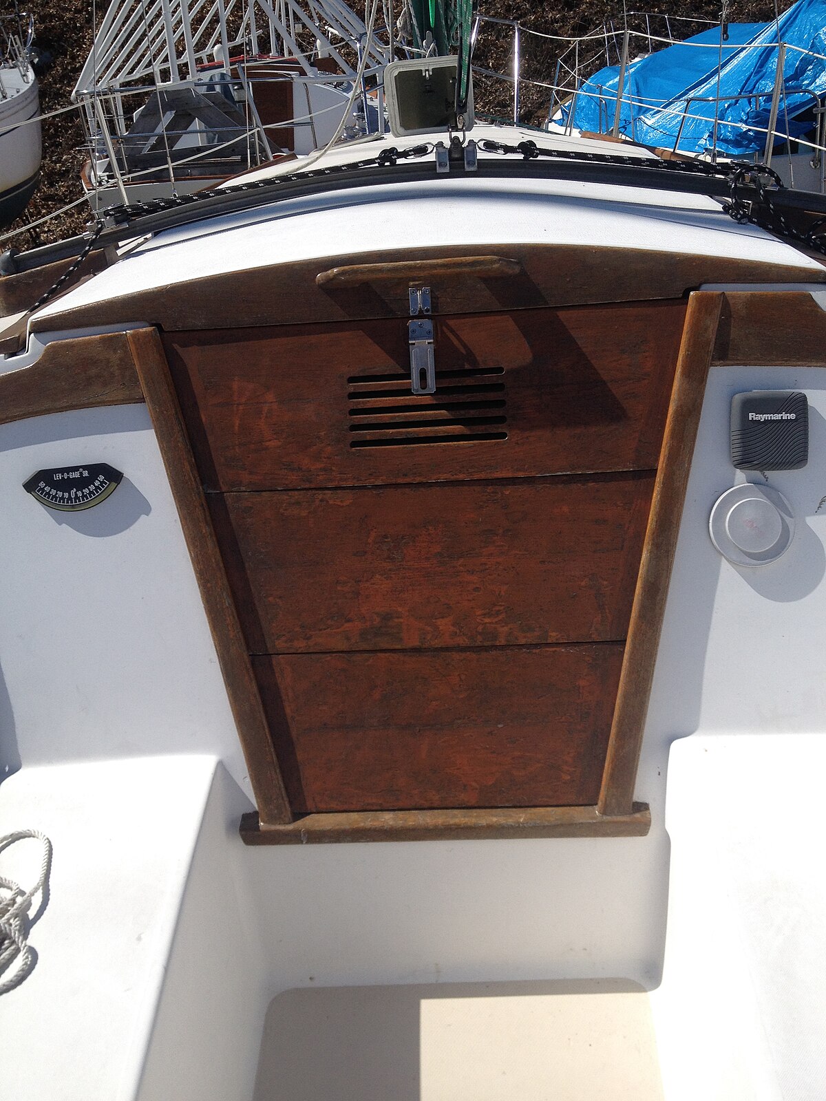 companionway - wikipedia