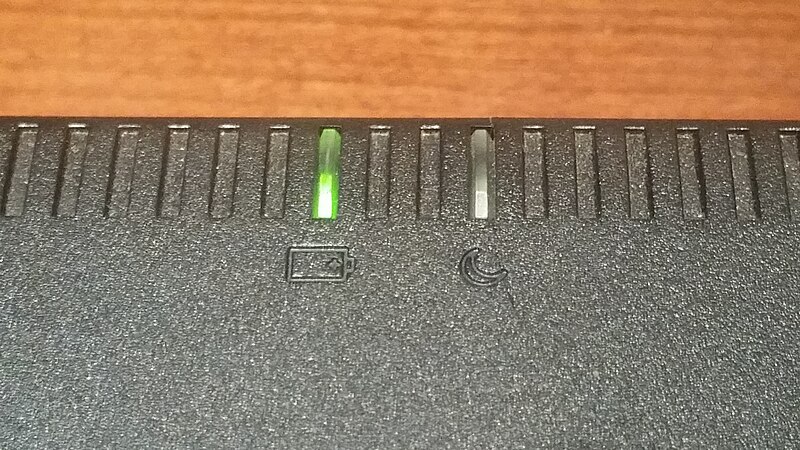 File:IBM ThinkPad 390 Lights.jpg