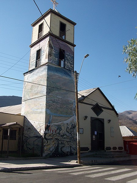 File:Iglesia De San Félix, Vallenar, Chile - panoramio.jpg