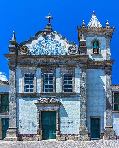 File:Igreja e Hospício da Boa Viagem-10811.jpg