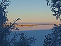 November: Gefrorener See nahe Porjus, oberhalb des Polarkreises