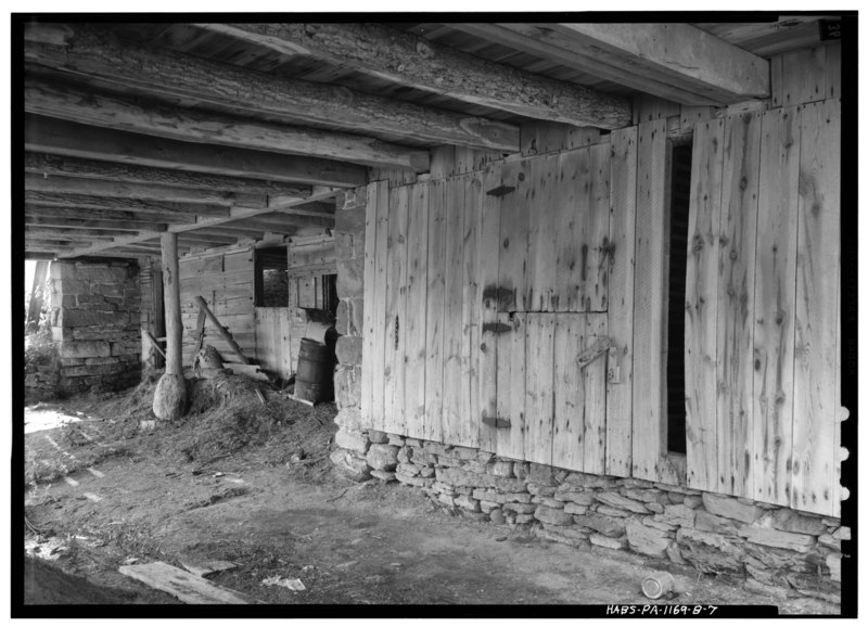 File:Jack E. Boucher Photographer 1969 SOUTHEAST CORNER OF LOWER LEVEL - Walter-Kautz Farm, Barn, River Road (Smithfield Township), Shawnee on Delaware, Monroe County, PA HABS PA,45-SHAWD.V,8B-7.tif