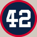 Jackie Robinson (2B). Retirado de toda la MLB en 1997.