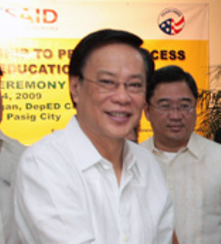 <span class="mw-page-title-main">Jesli Lapus</span> Filipino politician