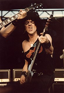 Jimmy Bain Scottish bassist (1947–2016)