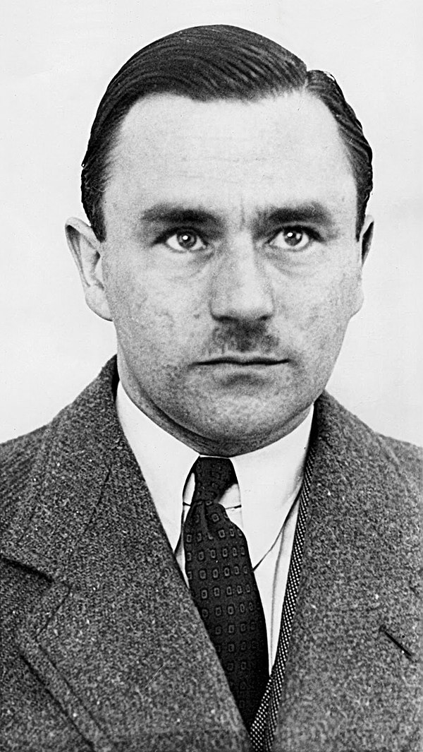 Police photograph of Haigh in 1949