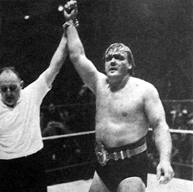 Valentine as Mid-Atlantic Heavyweight Champion in 1975