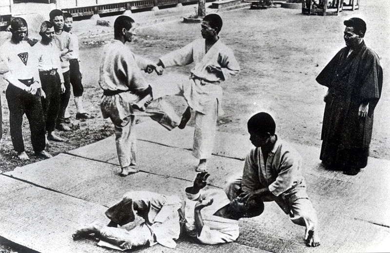 File:Karate in Naha before the war.jpg