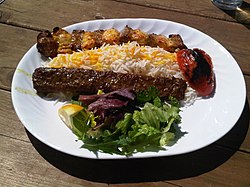 İranın Bəxtiyari düyü kababı