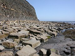 Kimmeridge Tepian - geograph.org.inggris - 1411703.jpg