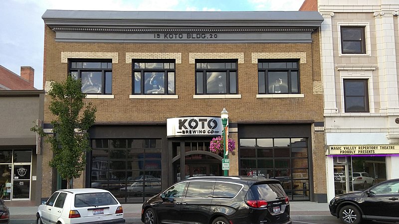 File:Koto Building 1920.jpg