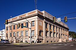 Lewis County Historic Courthouse.jpg