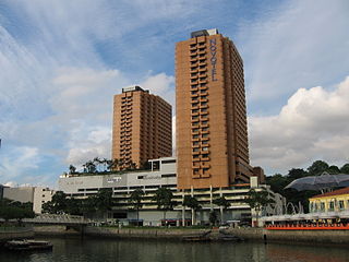 <span class="mw-page-title-main">Liang Court</span> Defunct Singapore shopping mall