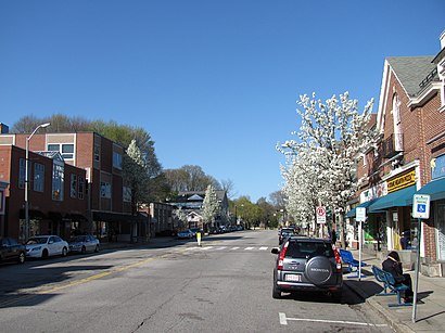 How to get to Belmont Day with public transit - About the place