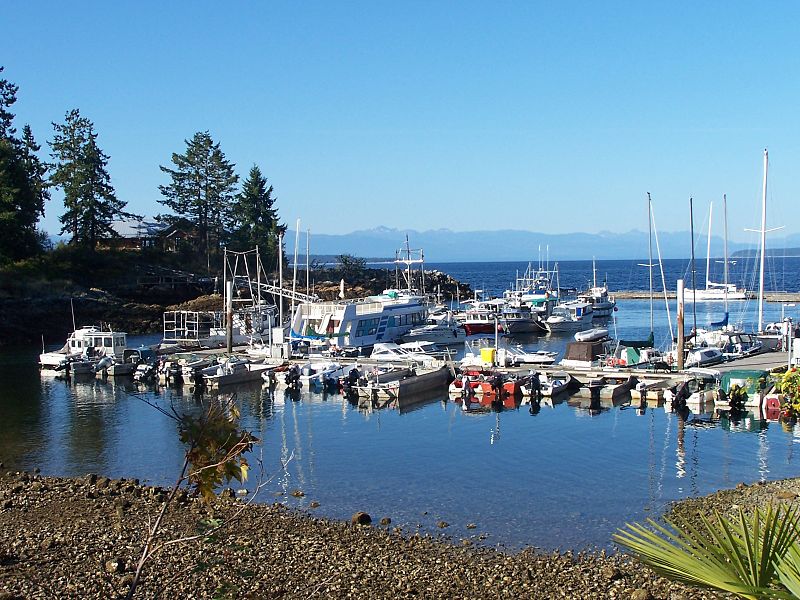 File:Lund harbour, Powell River.jpg