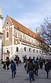 Zugang zur Ettstraße von der Neuhauser Straße, zwischen Augustiner Kirche und Kirche St. Michael.