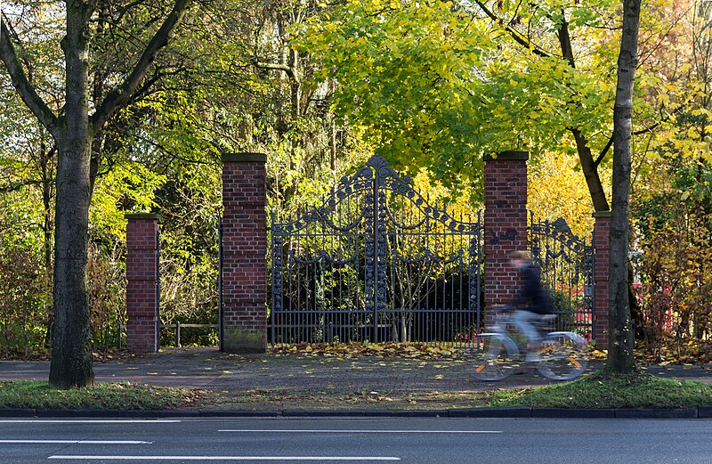 File:Münster, Tor am Park Sentmaring -- 2013 -- 1.jpg