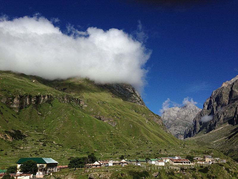 File:Mana Village, Badrinath.jpg