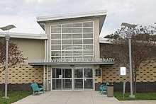 Maury Maverick Jr. Branch Library Maury Maverick, Jr. Library, San Antonio, TX IMG 8177.JPG