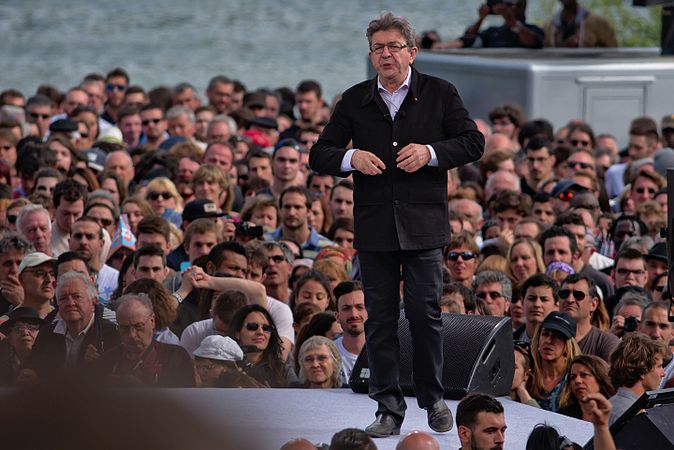 Français : Meeting politique de Jean-Luc Mélenchon à la prairie des Filtres de Toulouse, le 16 avril 2017. English: Political meeting of Jean-Luc Mélenchon in Toulouse, on 16 April 2017.