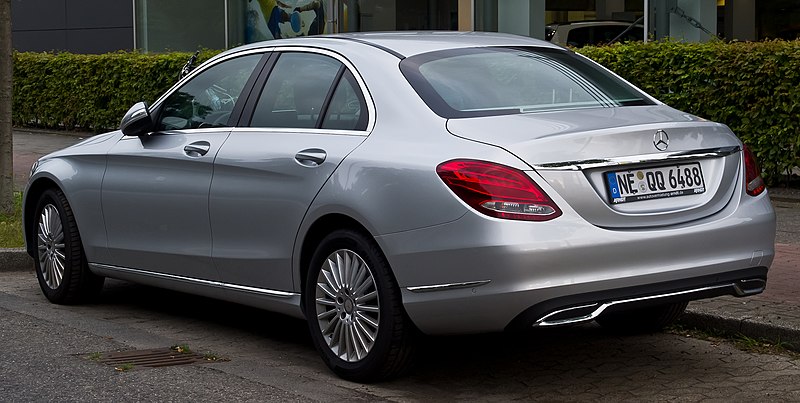 File:Mercedes-Benz C 220 BlueTEC Exclusive (W 205) – Heckansicht, 12. Juli 2014, Düsseldorf.jpg