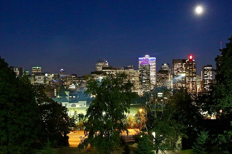 File:Montreal Views from Ravenscrag 01.jpg