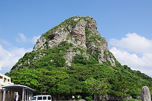 沖縄県 城山: 概要, 伊江城跡, オフスクレープ現象