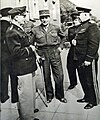 Walter Bedell Smith, Jean de Lattre de Tassigny i Ivan Susloparov davant la seu del SHAEF a Reims