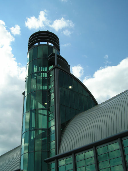 File:National Trade Centre Tower, CNE Grounds, Toronto (September 1 2005).jpg