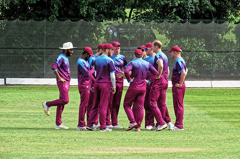 File:North Middlesex CC v Hampstead CC at Crouch End, Haringey, London 08.jpg