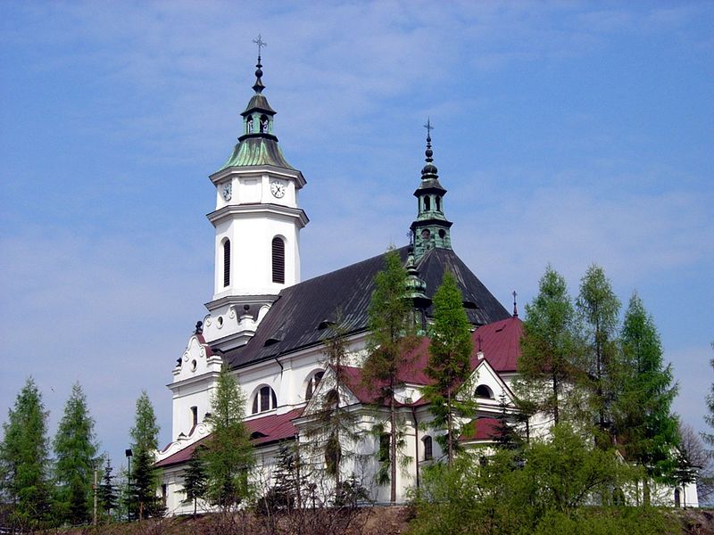 File:Ostrowiec St. Michael Church 20060501 1041.jpg