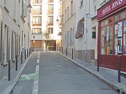 Rue Jonas