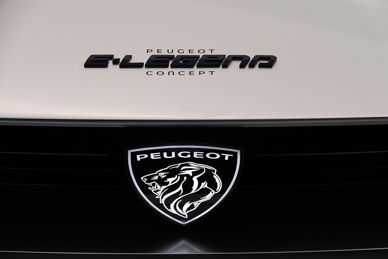 [Imagen: 1280px-Peugeot_e-Legend_02.jpg]