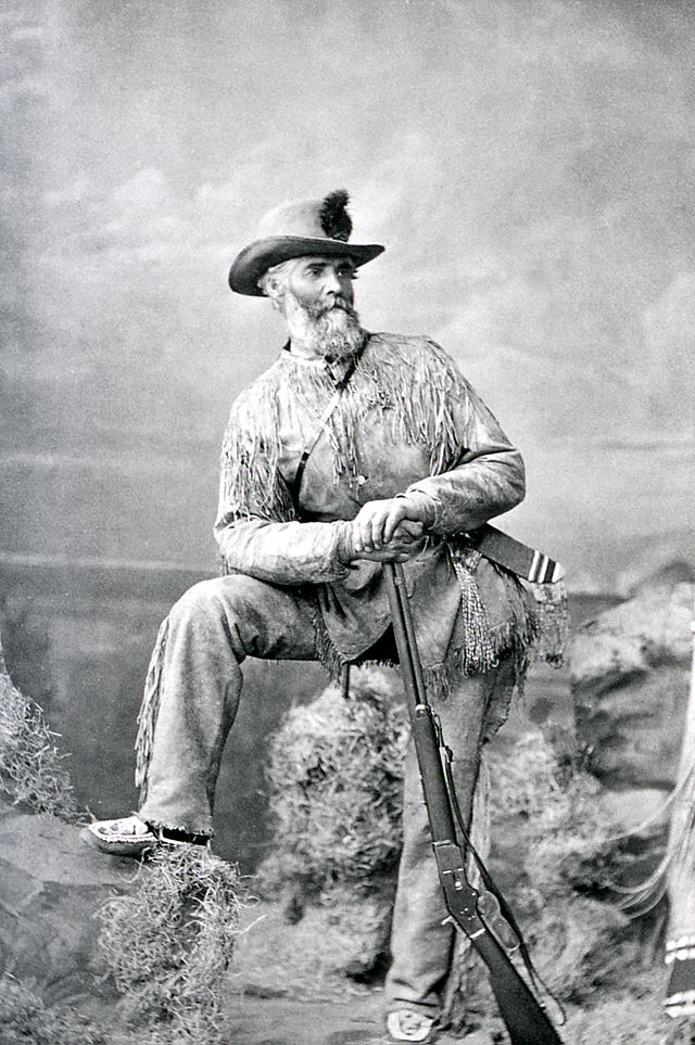 File:Philetus_Walter_Norris_trapperpose1.jpg