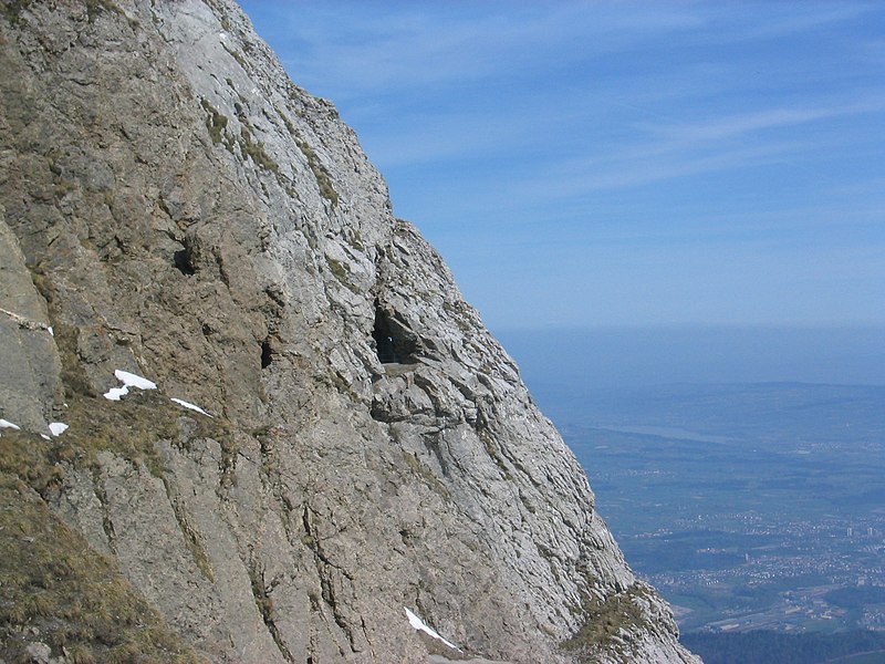 File:Pilatus2006 picture 137.jpg