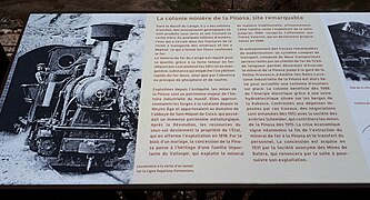 Historique de la colonie minière - panneau explicatif sur le site de la Pinosa.