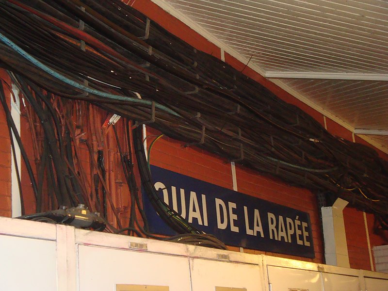 File:Quairapée-cables.jpg