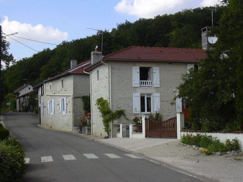 File:Rizaucourt-Buchey - maisons.jpg