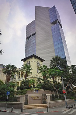משרדי "קבוצת אדמונד דה רוטשילד" בישראל, ממוקמים במגדל אלרוב